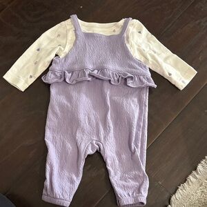 Carter’s Overall Set